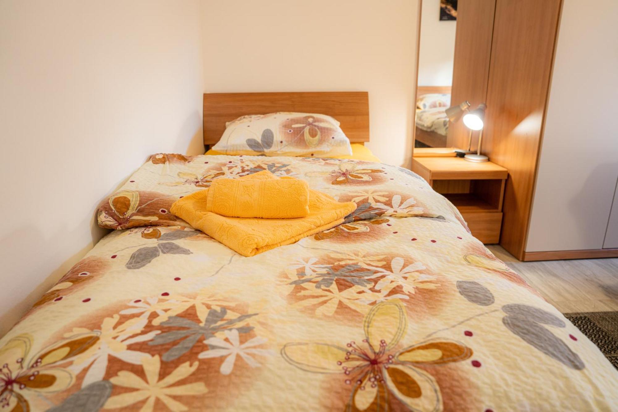 Relax House Soca Pension Bovec Kamer foto